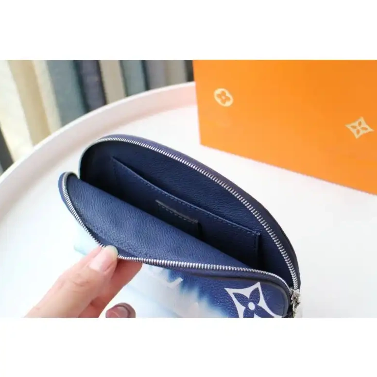 Brother sam LV 205B570052 Bags 0820